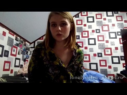 ❤️ O le tamaititi aoga lanu enaena mai Rusia e fiafia i titi tetele. ❤️❌  i le sm.xxxdesichudai.ru ️❤